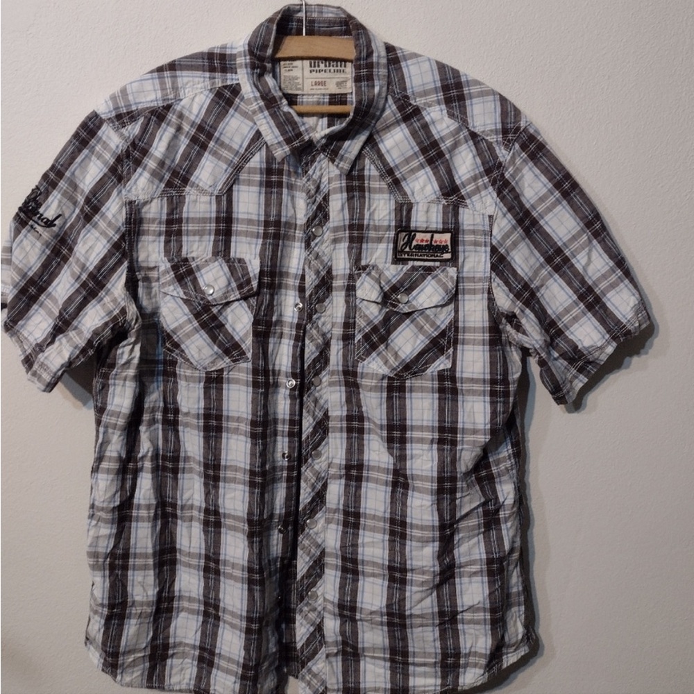 Urban Pipeline size Medium 100% cotton pearl snap Hawkeye international